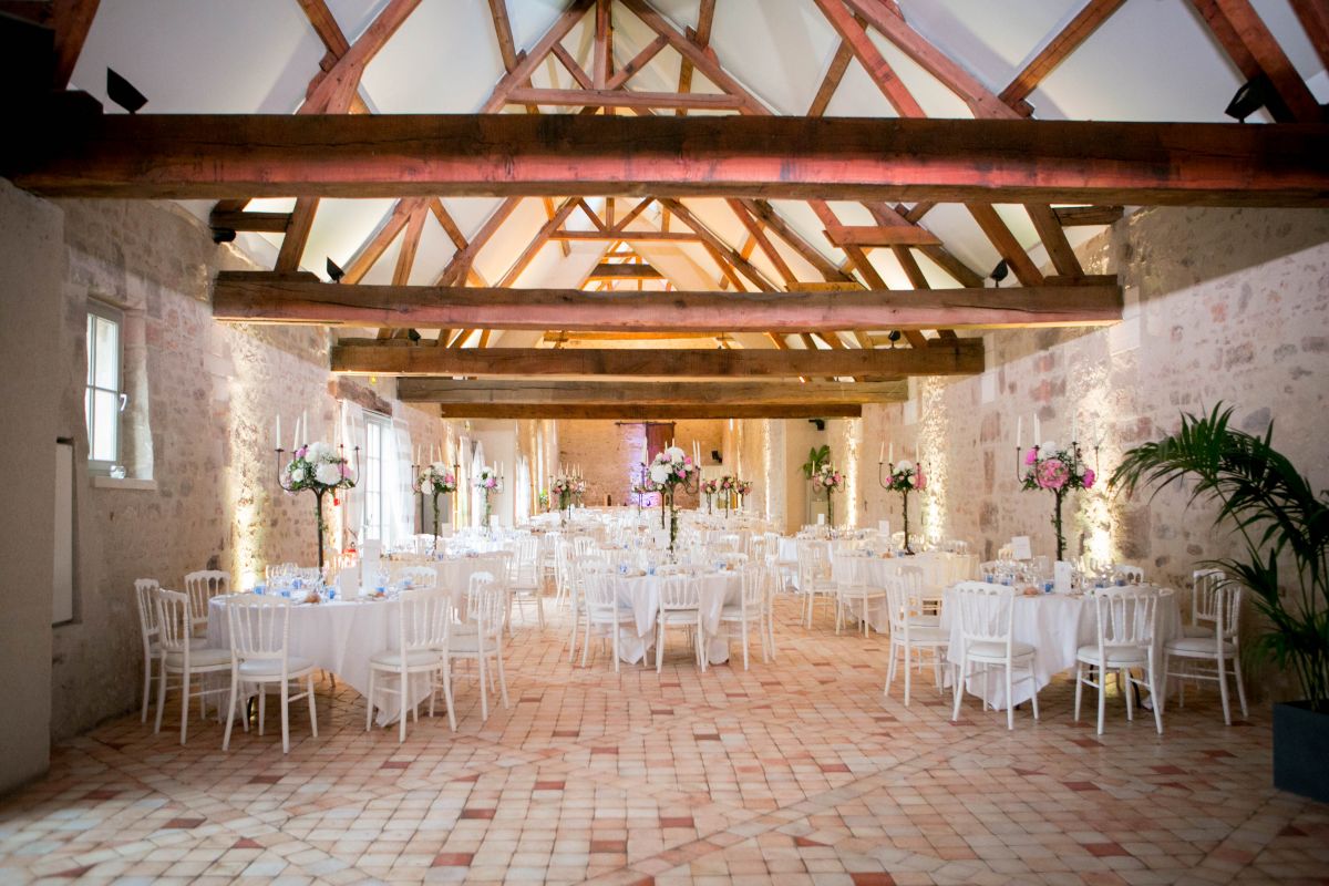 Salle de réception "Les Forges" qui appartient au Château de Serans